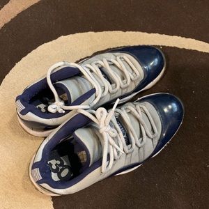 Jordan retro 11 Georgetown